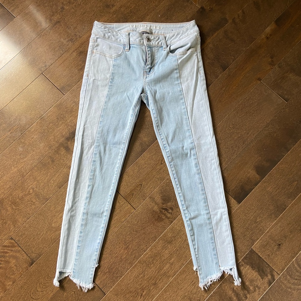 Woman’s American Eagle jegging crop